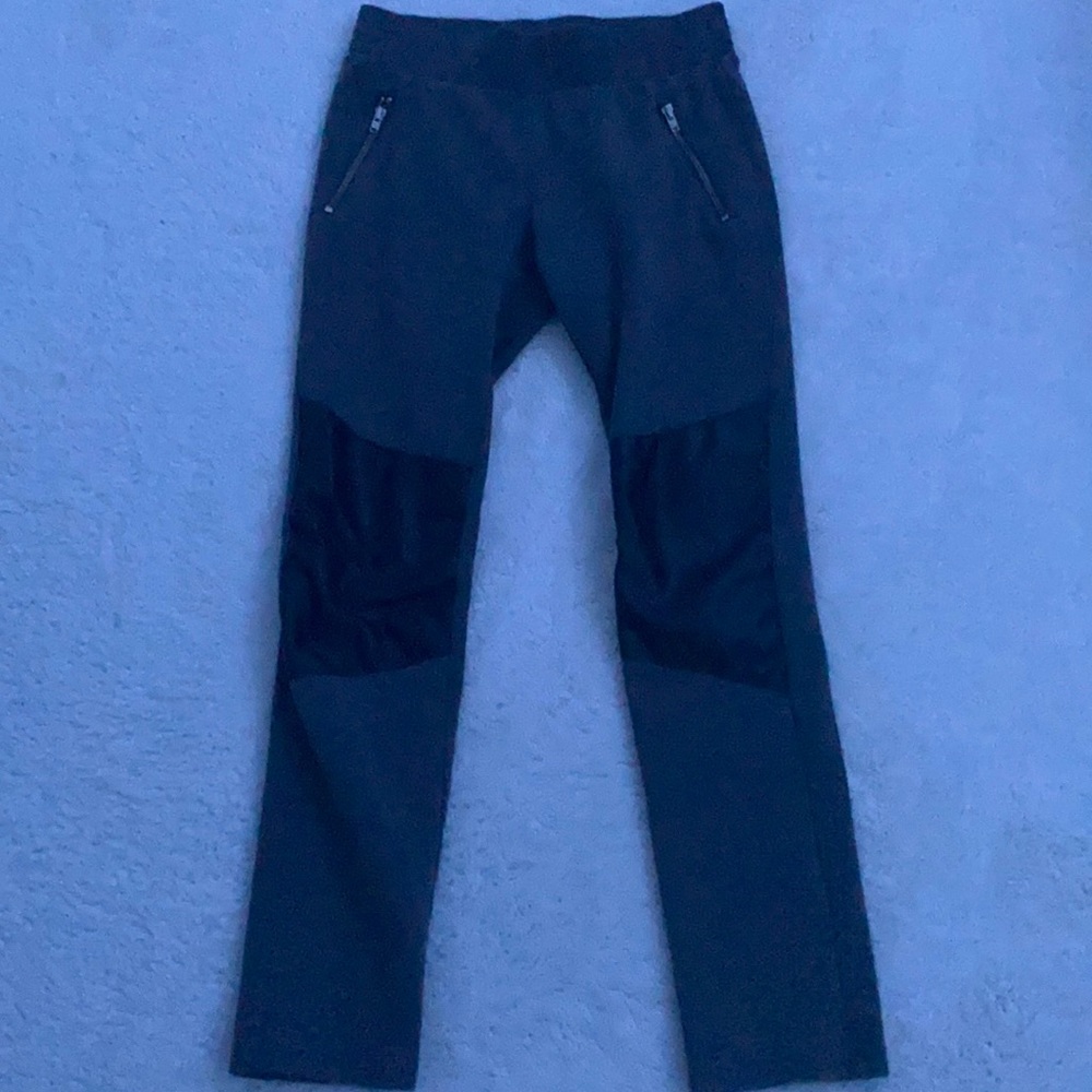 Black sweatpants